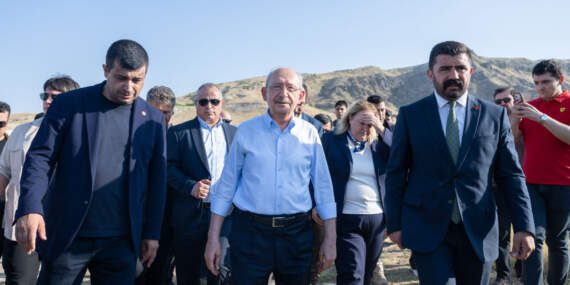 Kılıçdaroğlu, Özgür Özel’in ‘Yeni Parti’ Kararı Hakkında İlk Kez Konuştu: CHP’nin İçindeki Tartışmalar Beni Hiç İlgilendirmiyor