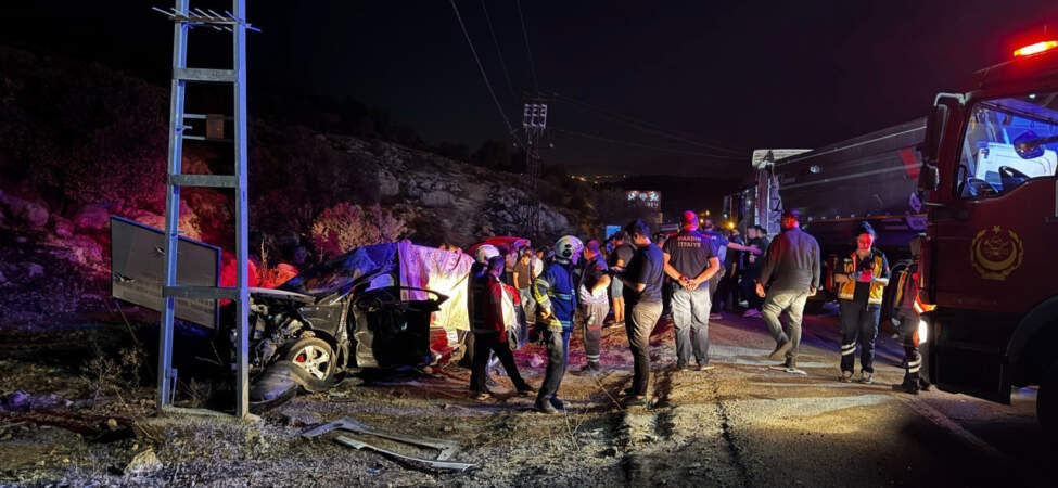 Mardin’de Feci Kaza: 2 Ölü, 6 Yaralı