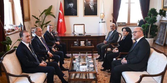 Meclis’te Kritik Zirve: AK Parti ve DEM Parti ‘Terörsüz Türkiye’ İçin Masada