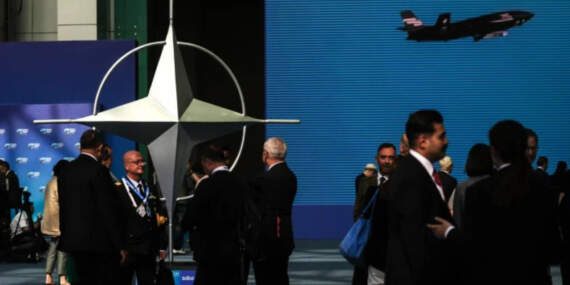 NATO Stajyeri Olan Kanadalı Bir Kadın, Casusluk Suçlamasıyla Belçika’da Gözaltına Alındı