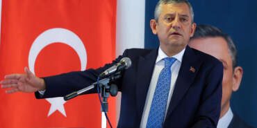 Özgür Özel’den Kapalı Grupta Vekillere Net ‘CHP’ Talimatı: ‘Yeni Sayfa Açtık, Geçmişe Dönük Esprilerden Bile Uzak Durun’