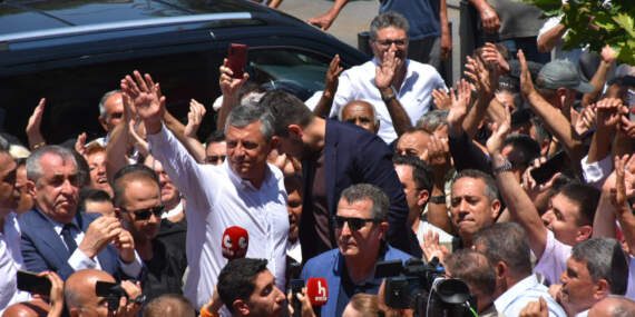 Özgür Özel’den Yeni Parti İlanı Sonrası İlk Paylaşım