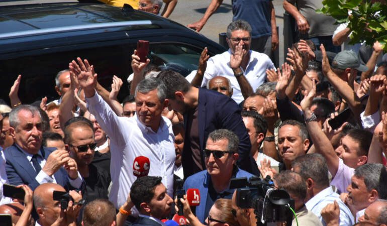Özgür Özel’den Yeni Parti İlanı Sonrası İlk Paylaşım