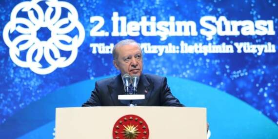 BEUN Rektörü İletişim Şûrası’nda