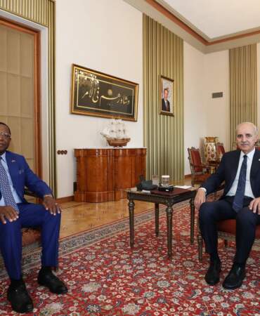 Kurtulmuş, Kamerun Büyükelçisi’ni Kabul Etti