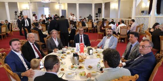 Türk ve Tunuslu İş İnsanları İstanbul’da Buluştu