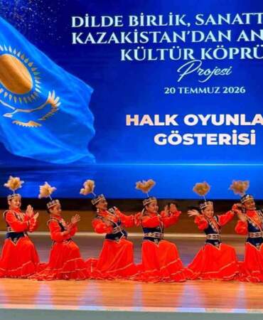 Türkiye-Kazakistan Halk Oyunları Şöleni