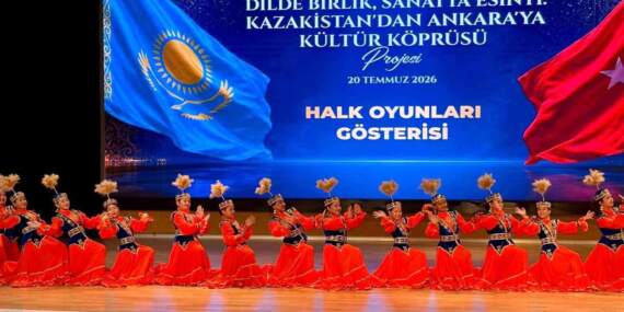 Türkiye-Kazakistan Halk Oyunları Şöleni