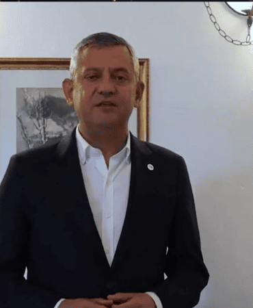 YENİ Parti Bağış Kampanyası Başlattı: Özgür Özel’den Destek Çağrısı