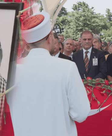 Zihni Göktay’a Son Veda: Kızı ve Oğlunun Sözleri Yürek Burktu