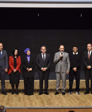 “Mamak Şehitleriyle Yaşıyor”: Şahit Belgeseli Tüm Okullarda Aynı Anda Ekrandaydı