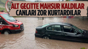 Ankara’da 2 Araç Alt Geçitte Mahsur Kaldı