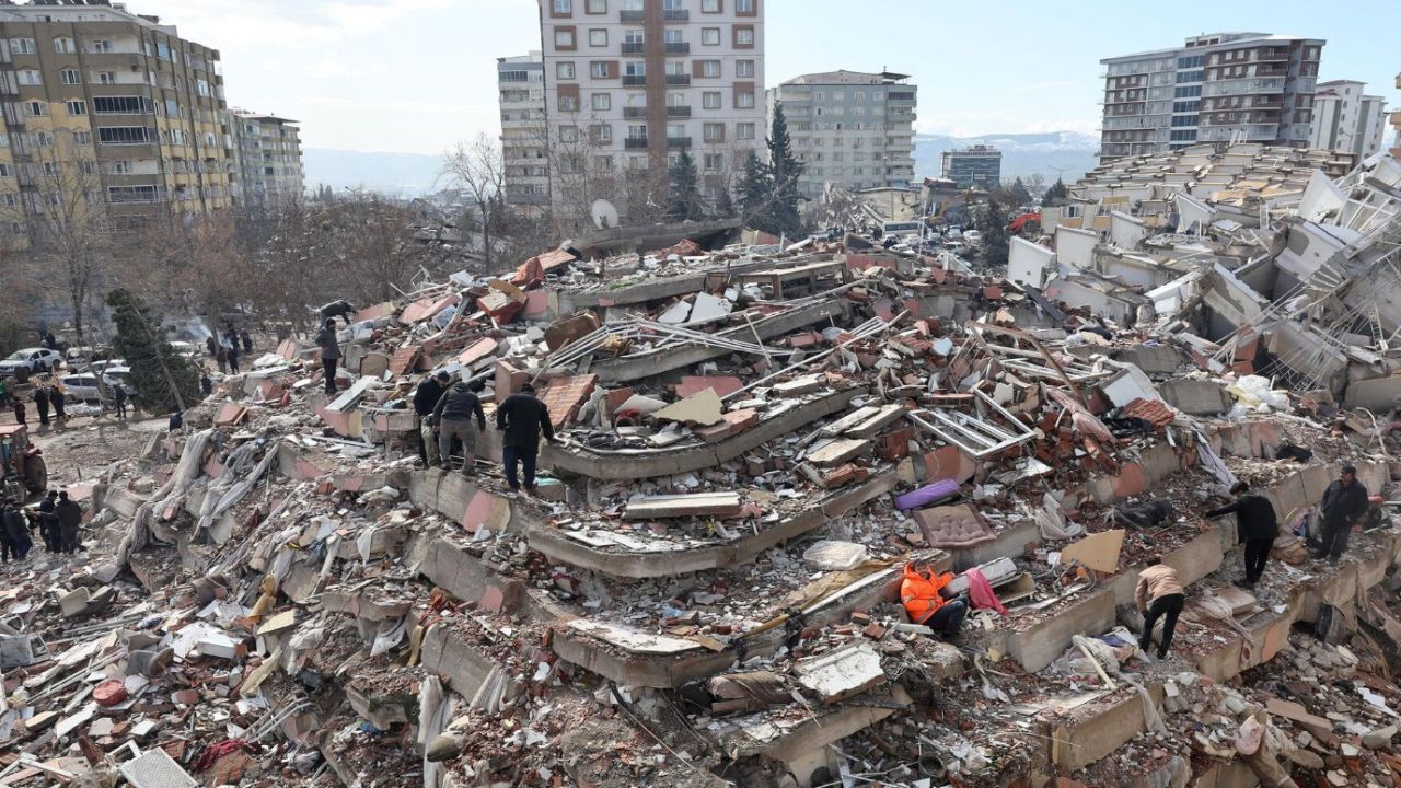 Depremin rotası İzmir’e çevrildi: 7 büyüklüğünde bekleniyor