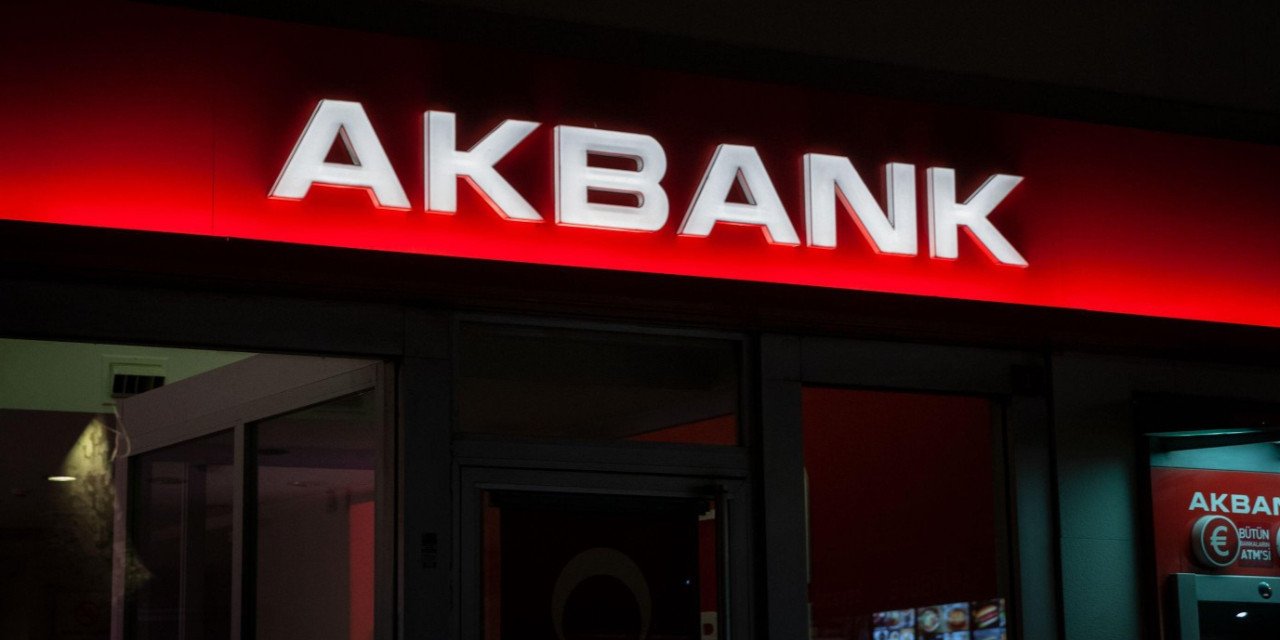 Akbank hesabı olanlar dikkat! Özel ihtiyaç kredisi düzenleniyor!