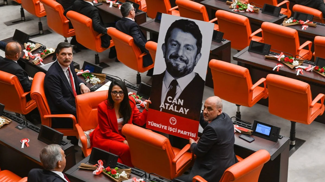 Can Atalay düğümü adli tatilden sonra çözülecek: ‘AYM kaynakları ‘yüksek olasılıklı’ görüyor’