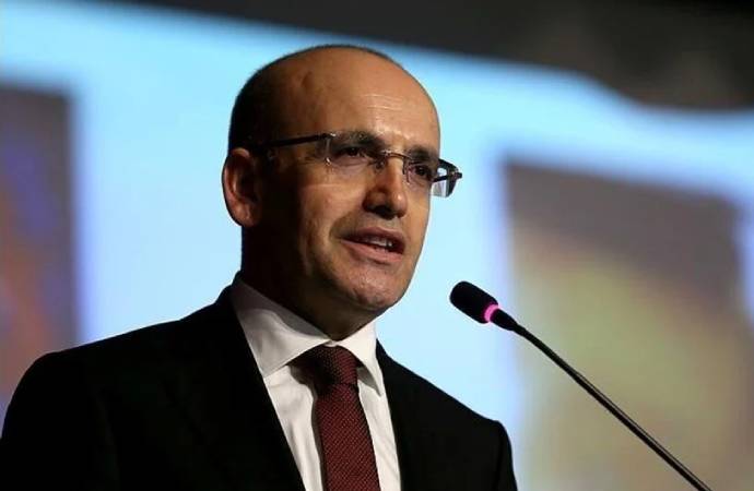 Mehmet Şimşek’ten ‘sadeleşme ve sıkılaşmaya devam’ mesajı