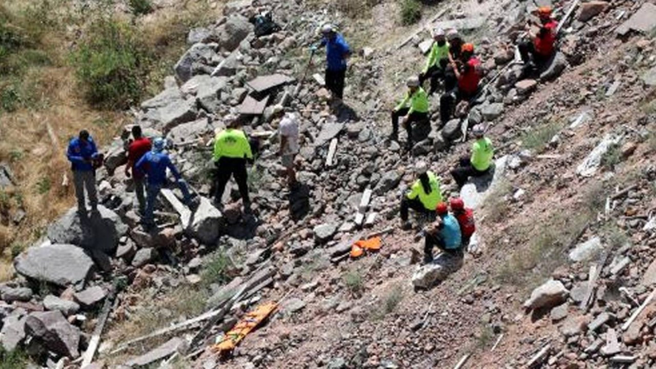 ‘Lavaboya gidiyorum’ diyerek kaybolan tıp öğrencisi ölü bulundu