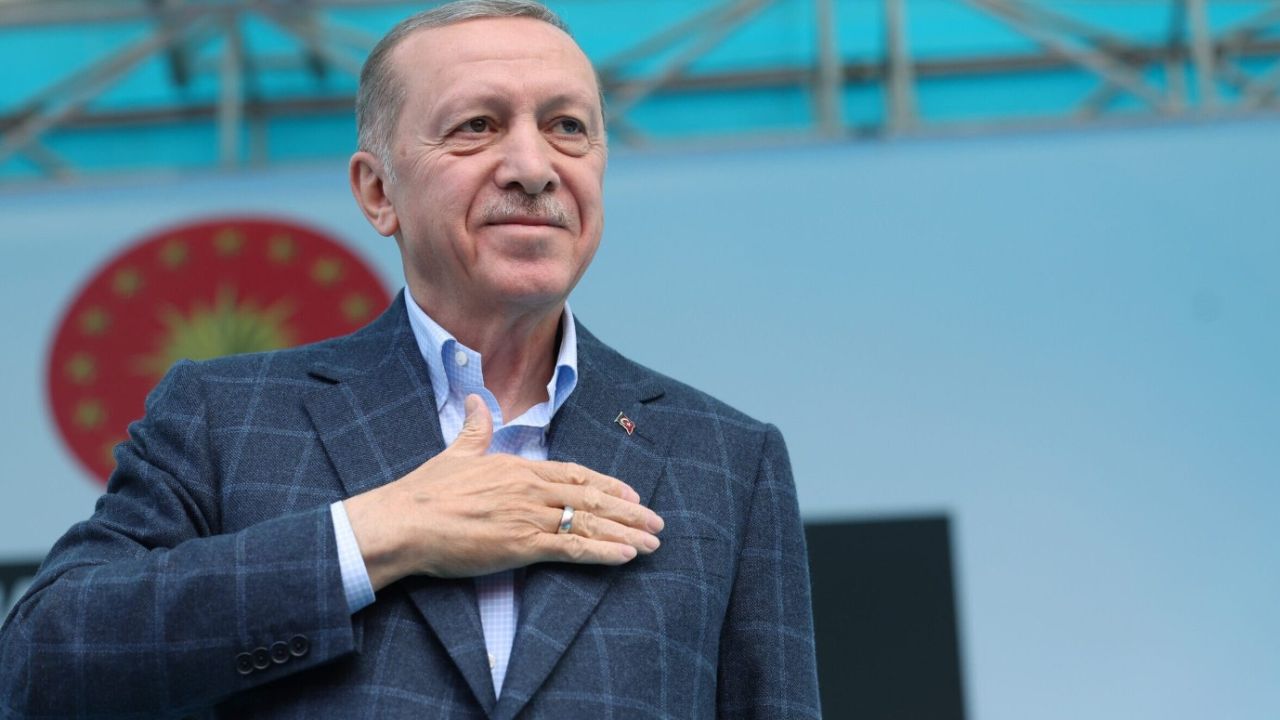 Yapay zekayla Cumhurbaşkanı Erdoğan’ın sesini taklit etmeye çalışan dolandırıcı yakalandı