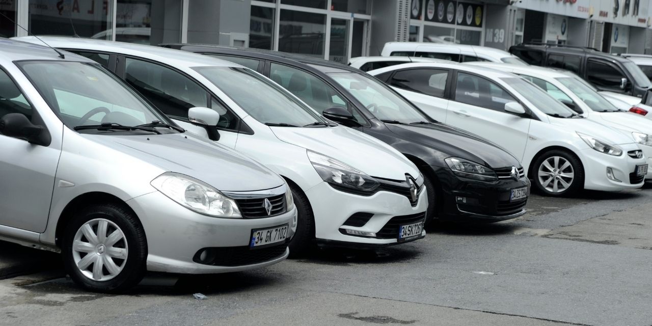 Bakanlık uygun ikinci el otomobil satışı için start verdi! Opel, Kia, Hyundai modelleri 247 bin TL’den ilana koyuldu