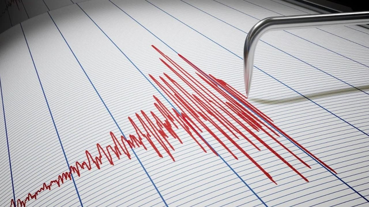 Elazığ Merkezde şiddetli deprem meydana geldi!