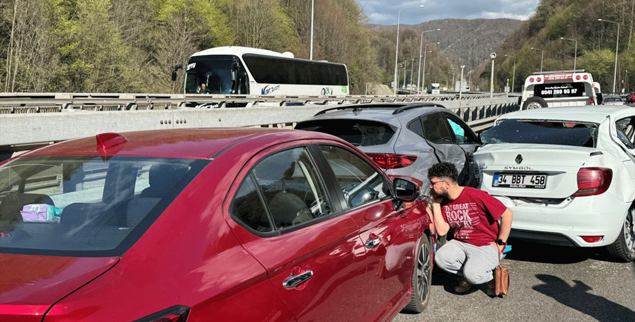 Anadolu Otoyolu’nda zincirleme trafik kazası! Çok sayıda yaralı var!