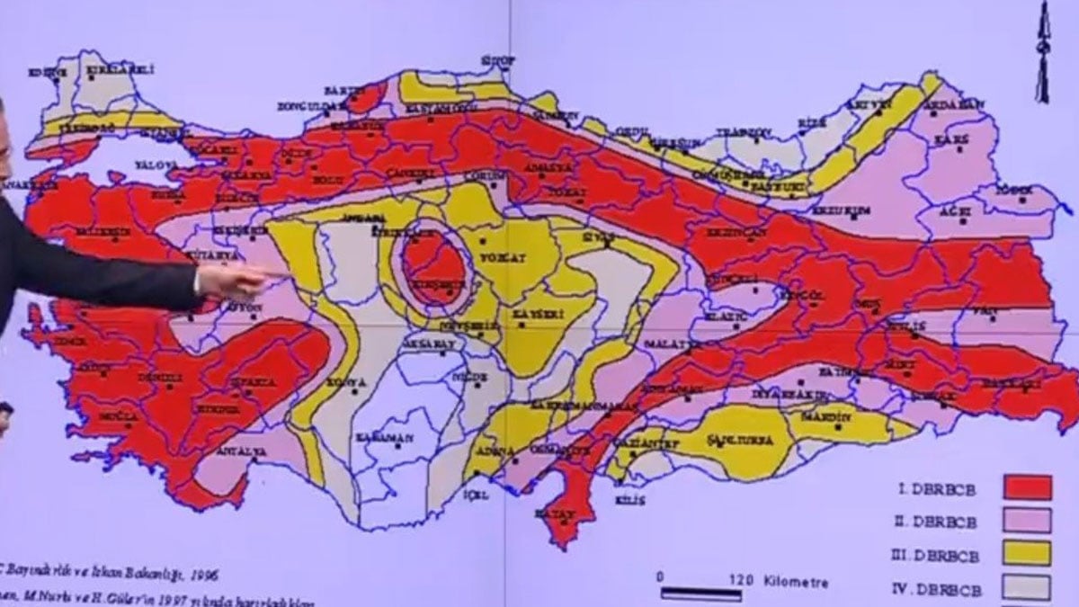 Diri fay haritası güncellendi: Depremde sallanmayacak yer yok! Bilim insanlarından korkutan rapor