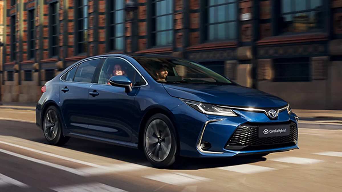 Zam yağmuru artarak sürüyor! Toyota’dan sıfır modellere rekor zam: İşte Nisan 2024 tablosu