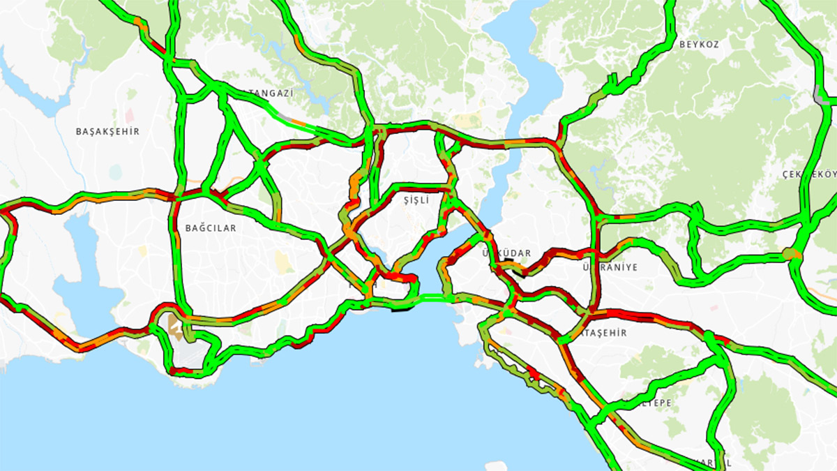 İstanbul’da bayram trafiği! Yoğunluk yüzde 65’i gördü