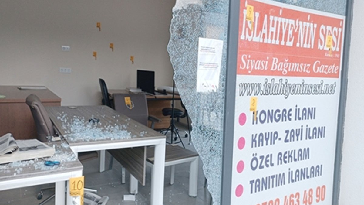 Gaziantep’te yerel gazetenin ofisi kurşunlandı