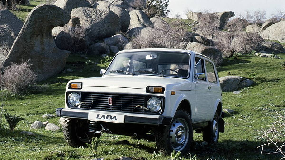 Lada Niva’nın bilinmeyen hikayesi! Aslında Land Rover ve Renault’un birleşti Lada oldu: Dünyanın ilk SUV’u