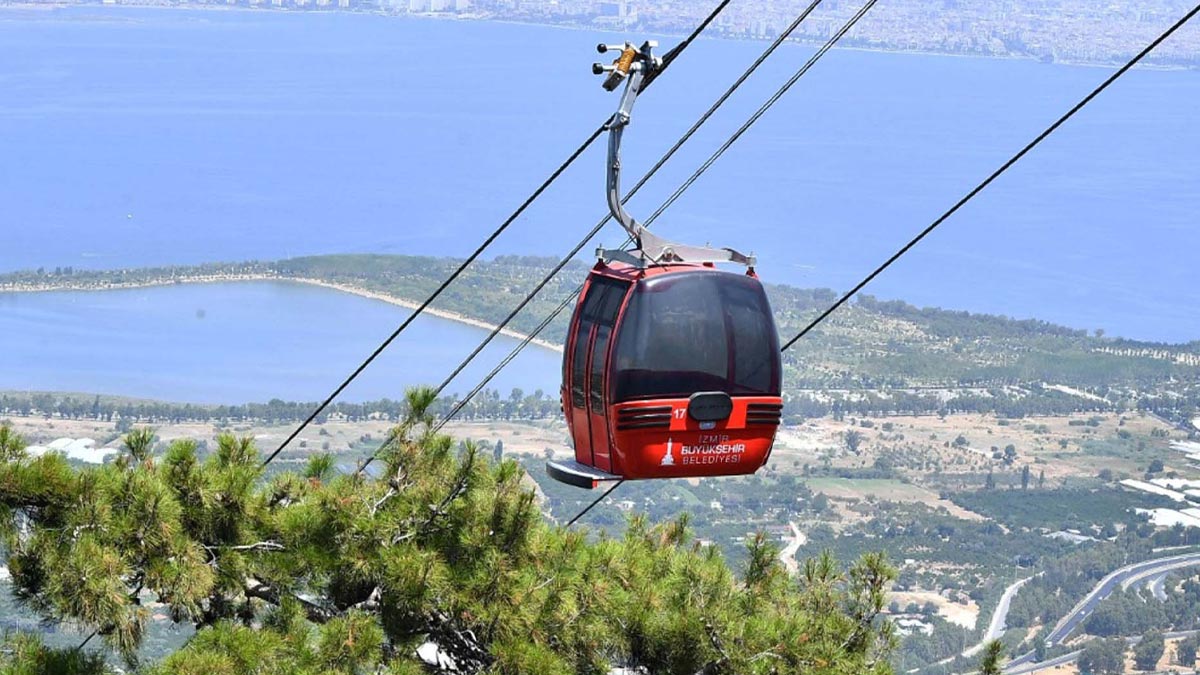 Antalya’daki kaza sonrası teleferiğe ilgi azaldı