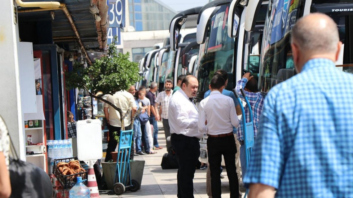 Bayramda fırsatçılık yapan otobüs firmalarına ceza yağdı