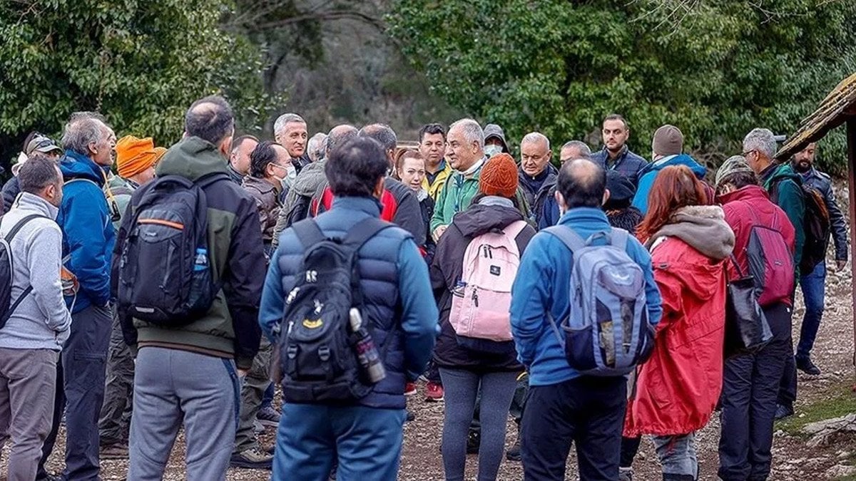 Turist rehberleri ve seyahat acentelerine ilişkin kanun teklifi kabul edildi