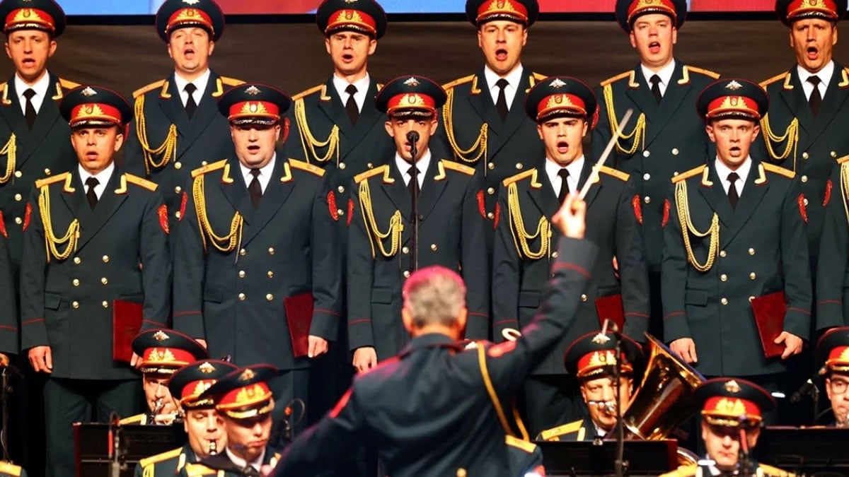 Kızıl Ordu Korosu konserine İYİ Partili Kavuncu’dan tepki