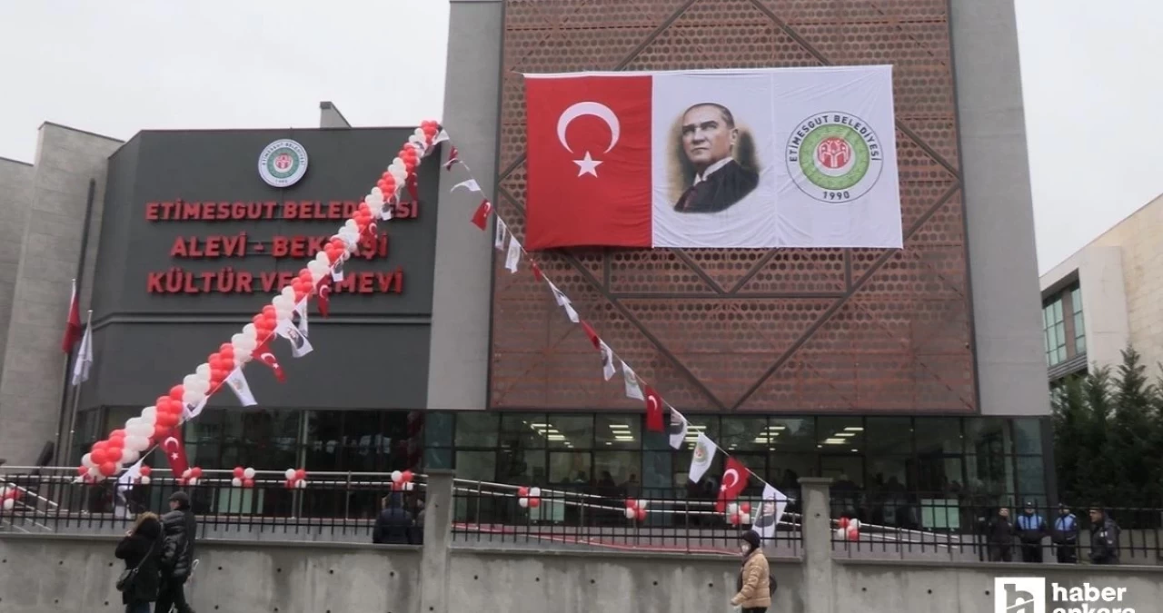 Etimesgut Belediye Başkanı Enver Demirel Alevi Bektaşi Kültür ve Cemevi’nin açılışını yaptı