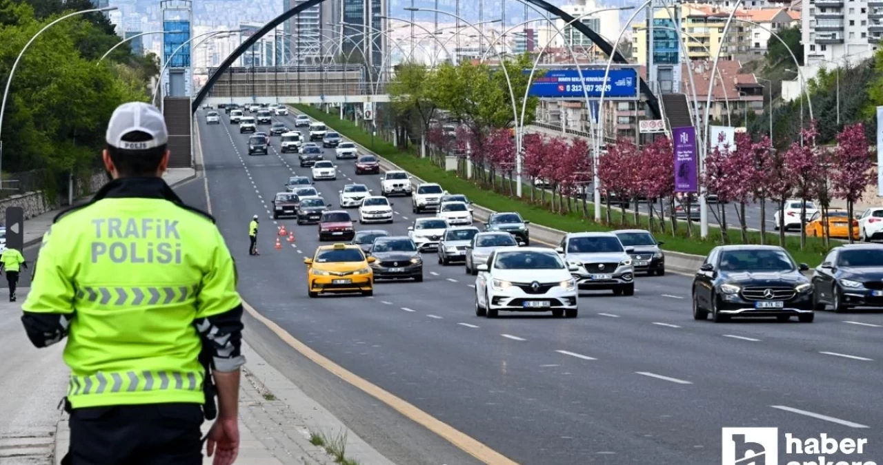 Ankara’ya giriş noktalarında trafik arttı! Bayram tatili dönüşünde yoğunluk yaşanıyor