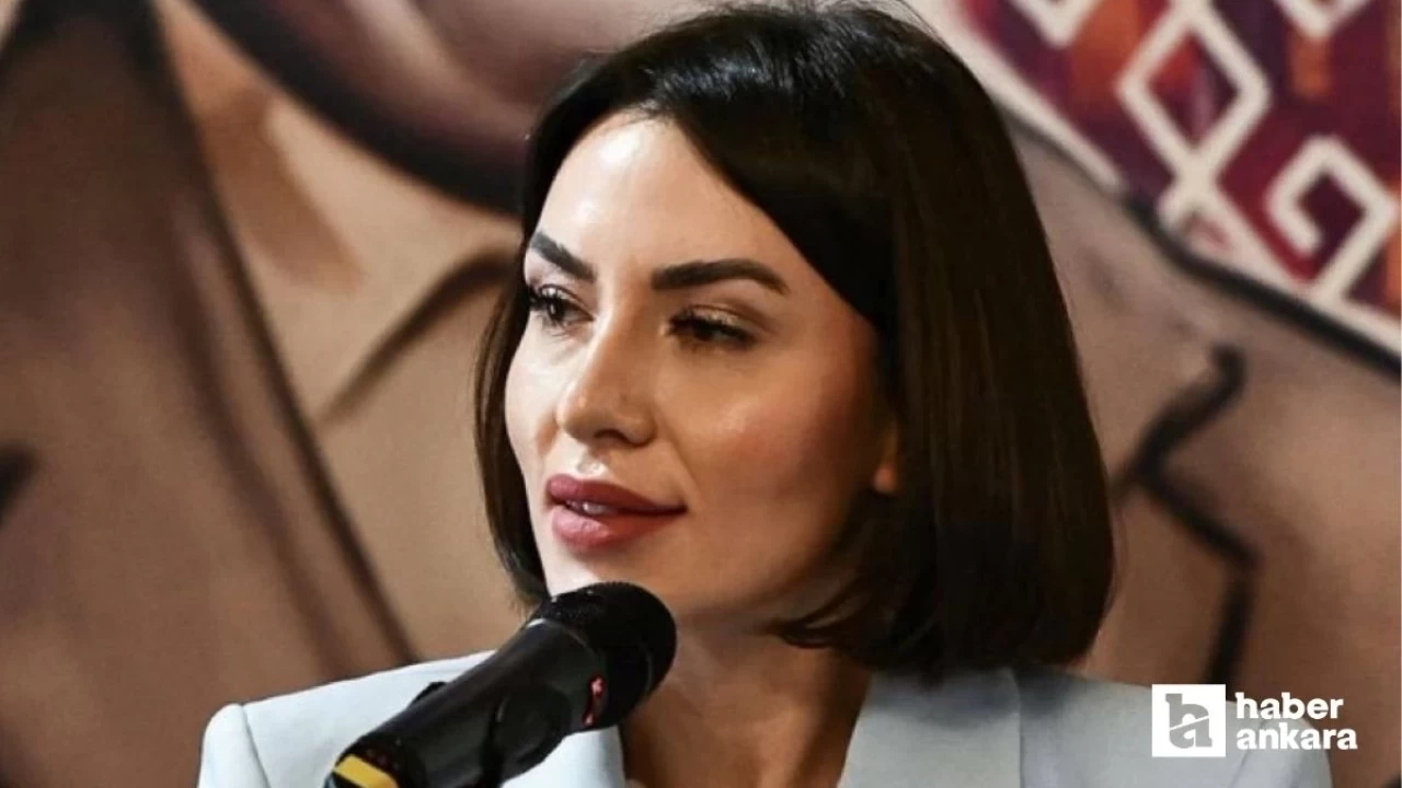 Aşık Veysel’in torunu Gül Eda Hür ABB Meclisinde CHP Grup sözcüsü oldu