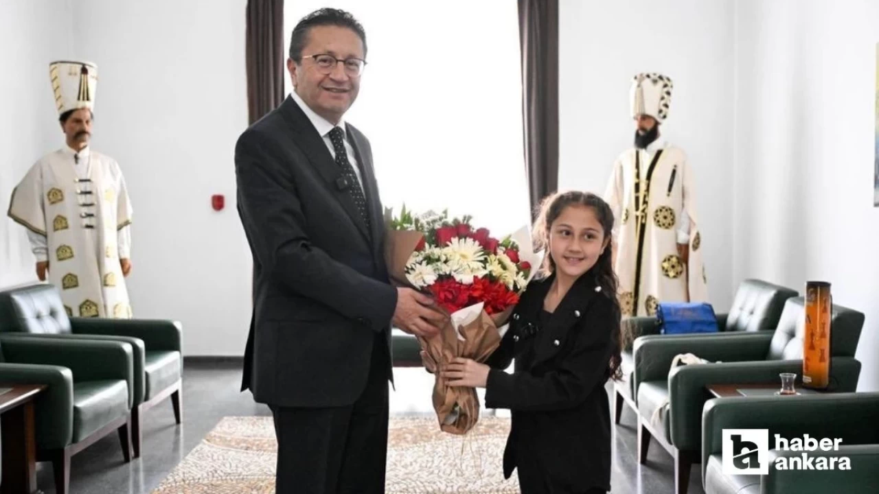 Altındağ Belediye Başkanı Veysel Tiryaki 23 Nisan’da koltuğunu 10 yaşındaki Elif’e devretti