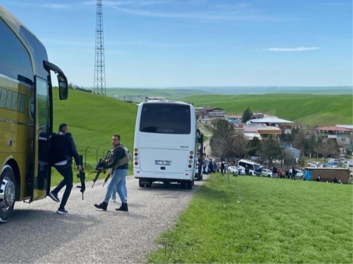 Taşlı sopalı seçim kavgası! Ölü ve çok sayıda yaralı var