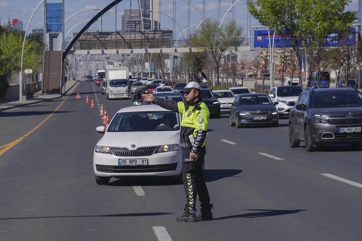 Ankara’da Ramazan Bayramı öncesi trafik denetimleri artırıldı