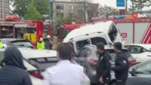 Beşiktaş’ta zincirleme kaza: Çok sayıda araç çarpıştı