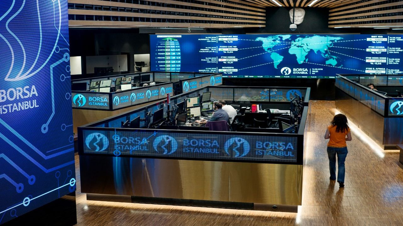 Borsa İstanbul’da gün içi dalgalanmalar: BIST 100 endeksi yüzde 0,18 değer kaybetti