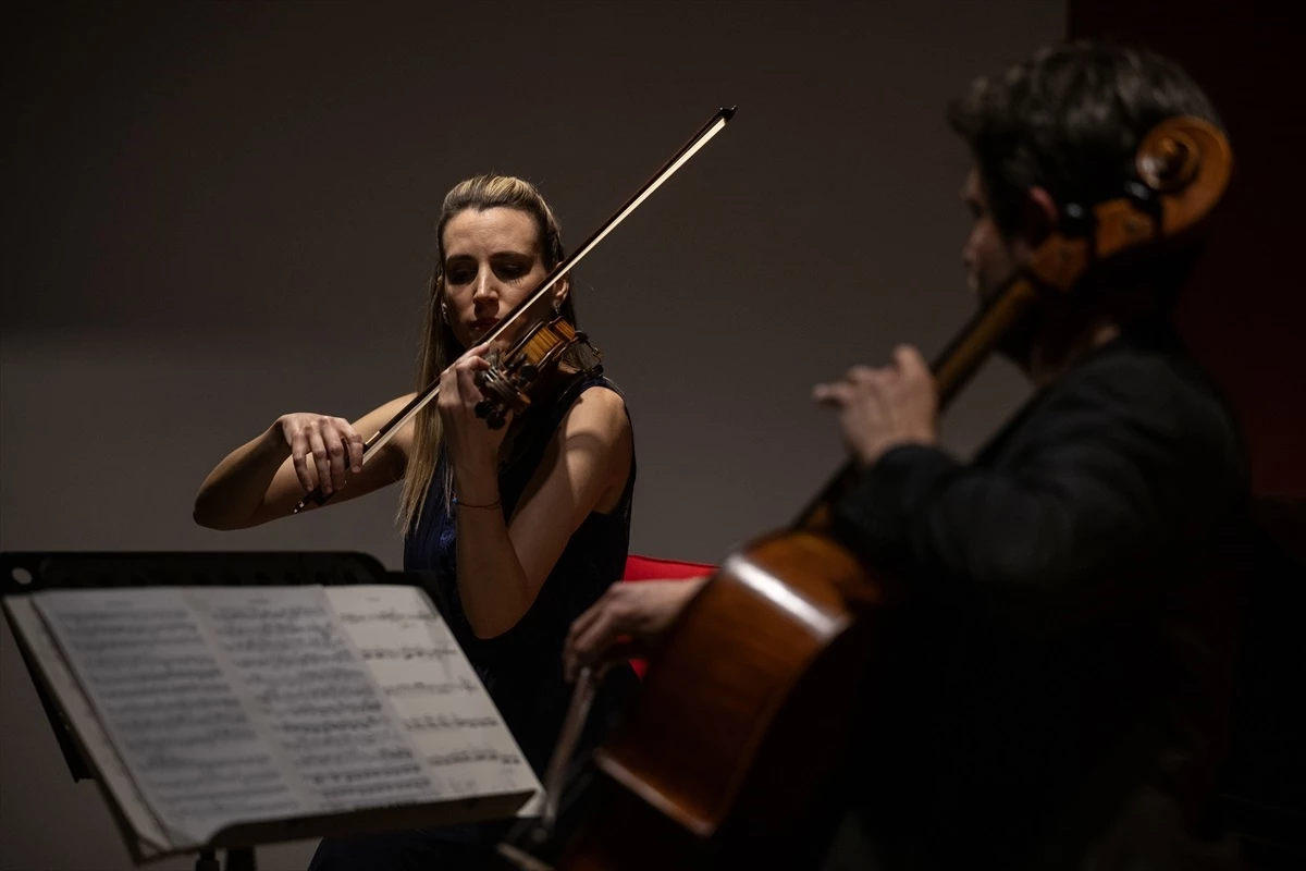 Bosphorus Trio, Ankaralı müzikseverlere konser verdi