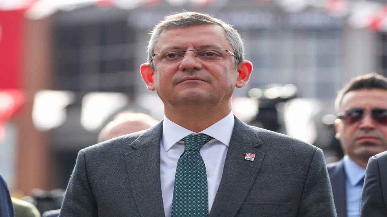 CHP lideri Özgür Özel, ertelenen Filistin ziyaretini ilk fırsatta gerçekleştireceğini açıkladı