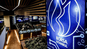 Borsa İstanbul tarihinde ilk kez 10.000 puanın üzerine çıktı
