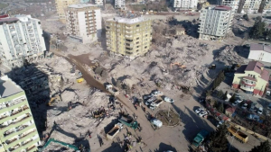 Kahramanmaraş depremlerinde 52 kişiye mezar olan Reyyan Apartmanı’na ilişkin dava: Patlıcan tarlasına bina dikmişler