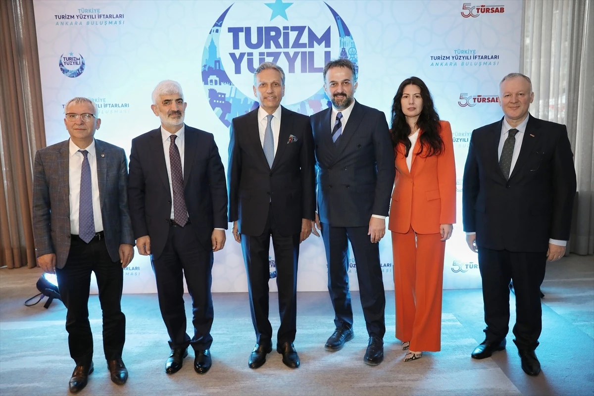 TÜRSAB, seyahat acentası temsilcileriyle iftar programında buluştu