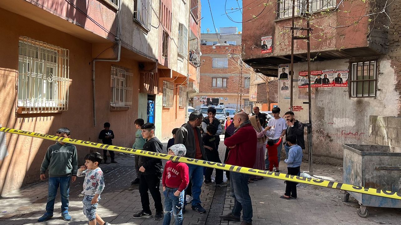 Yine kadın cinayeti: Boşanma aşamasında olduğu eşi tarafından tabancayla vuruldu