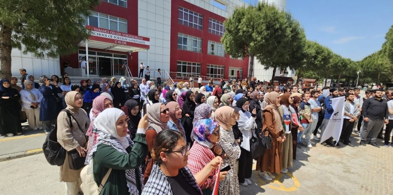 İsrail ve ABD protesto edildi