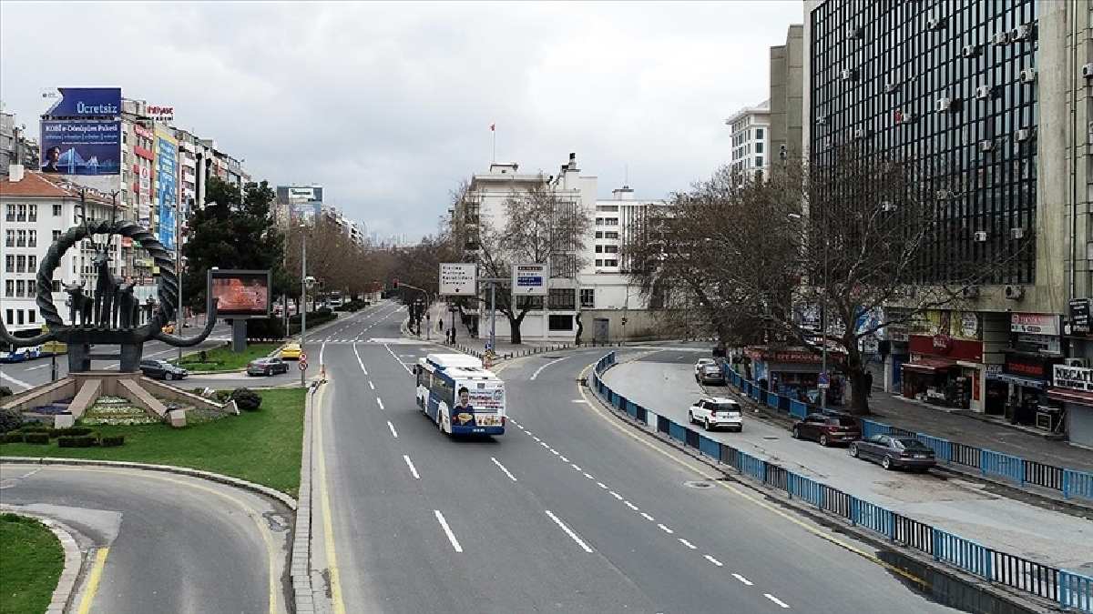 Tüm Ankaralılar dikkat! Okula, işe, hastaneye geç kalmayın! Yarın tamamen kapanıyor! Kimse kullanamayacak